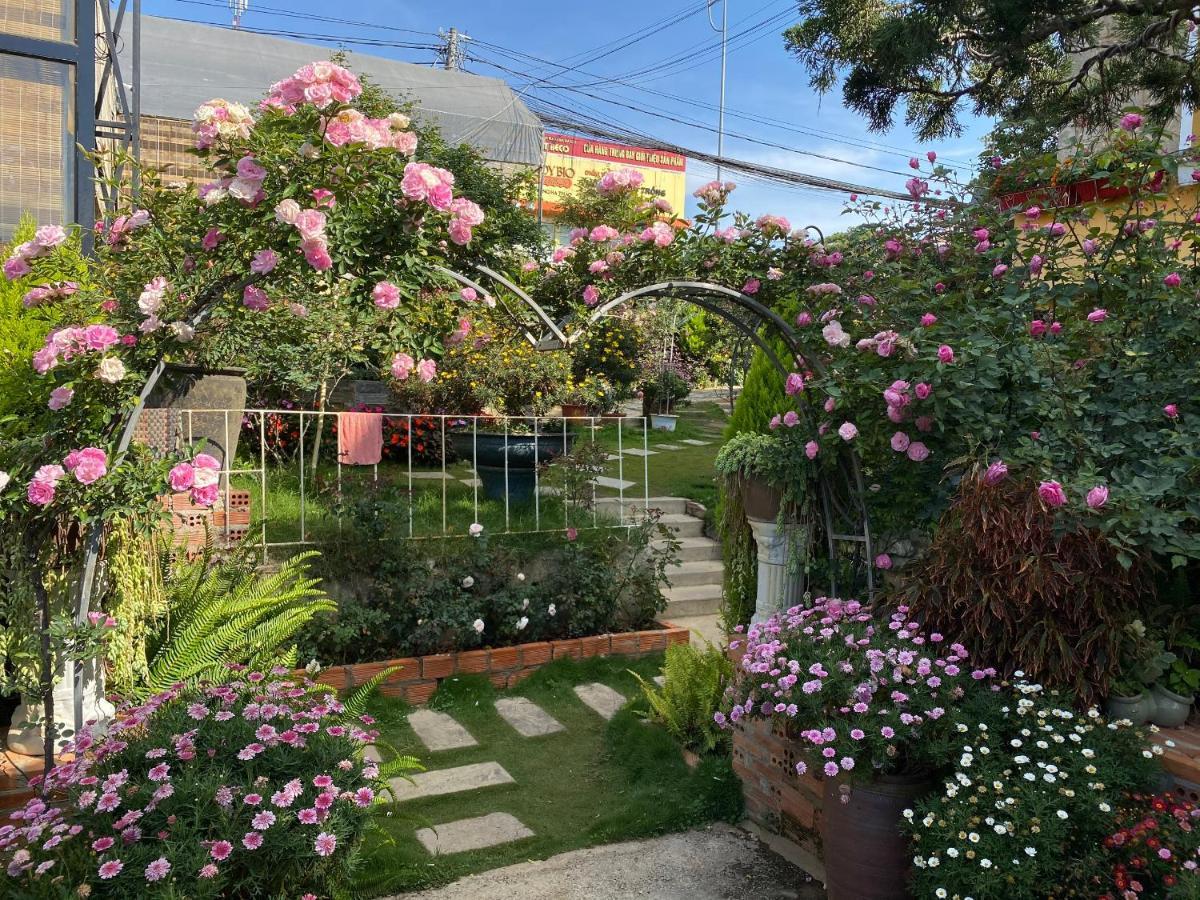 Homestay Khu Vuon Hoang Gia Da Lat Exterior photo
